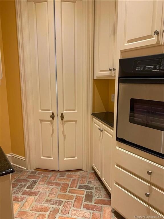 3354 Portrush Dr, Lake Charles, LA 70605 - photo 5