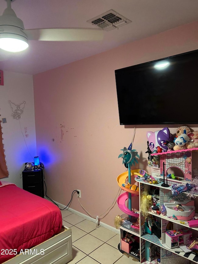 4718 e. pIERCE sT. BEDROOM #5