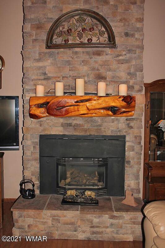 010_Fireplace