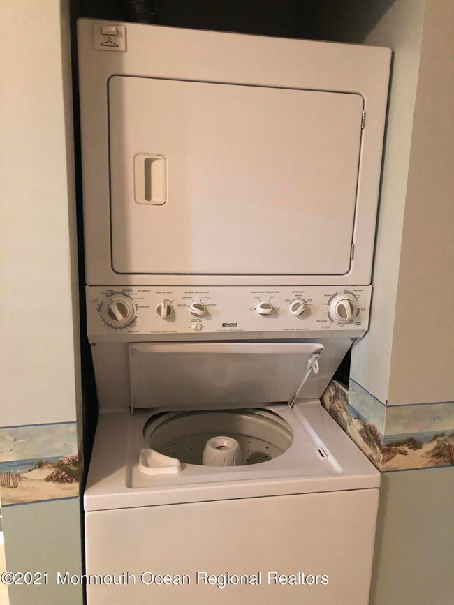 1 Central Ave unit 12, Atlantic Highlands, NJ 07716 - photo 7