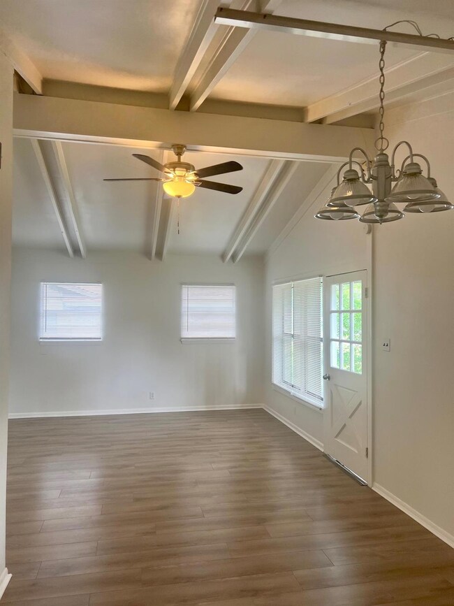 1019 Star St, Denison, TX 75020 - photo 2