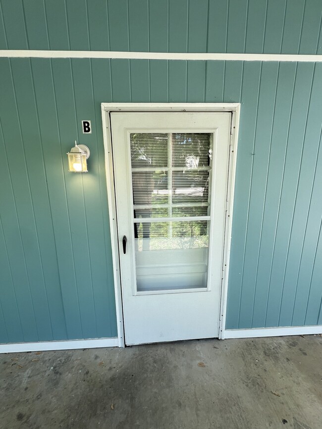 721 N Maple St unit B, Murfreesboro, TN 37130 - photo 2