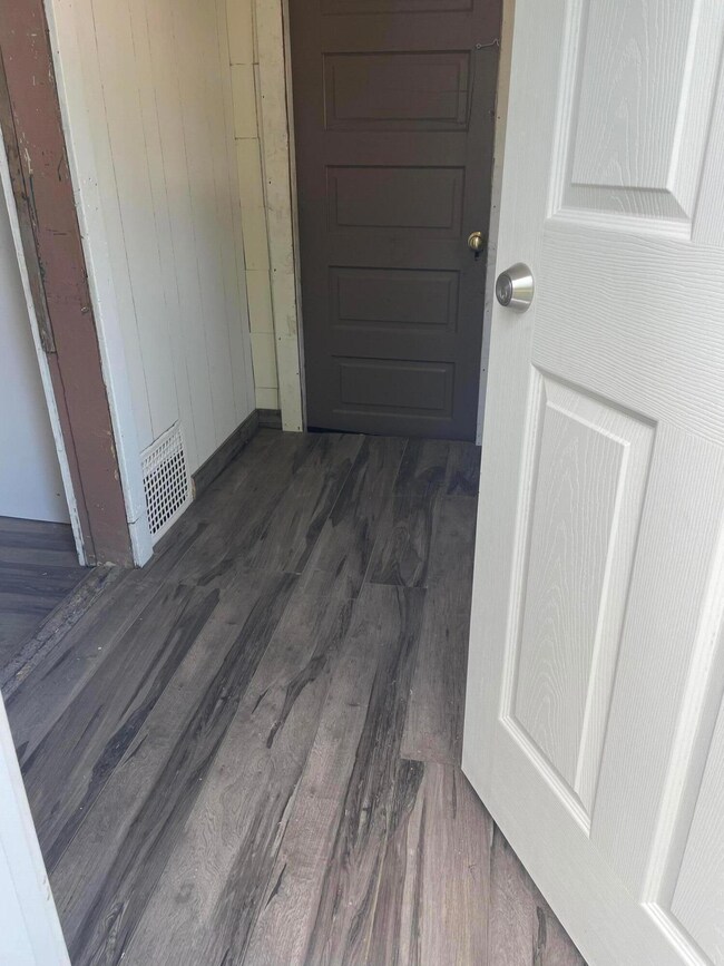 213 Blaine Ave, Marion, OH 43302 - photo 7