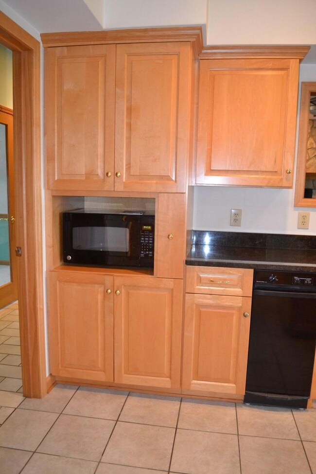 441 Timberview Dr, Marysville, OH 43040 - photo 5