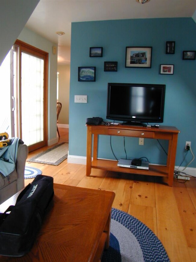 163 Bradford St unit 1, Provincetown, MA 02657 - photo 7