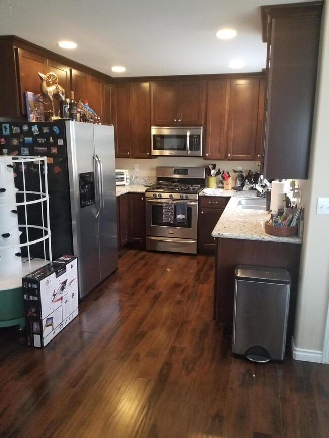 1050 S Cobb St unit 1, Palmer, AK 99645 - photo 2