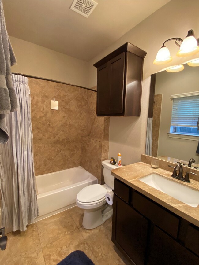 first floor secondary bedroom ensuite full bath