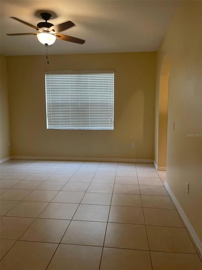 8641 Bradleys Landing St, Orlando, FL 32827 - photo 3