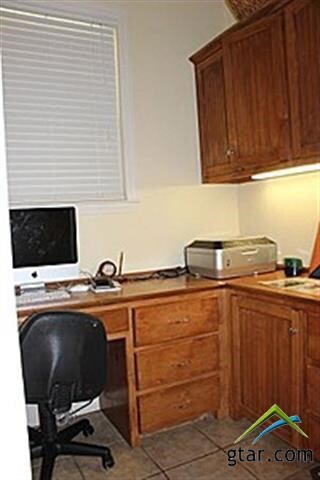 3957 3957 Hanover Place, Tyler, TX 75701 - photo 2