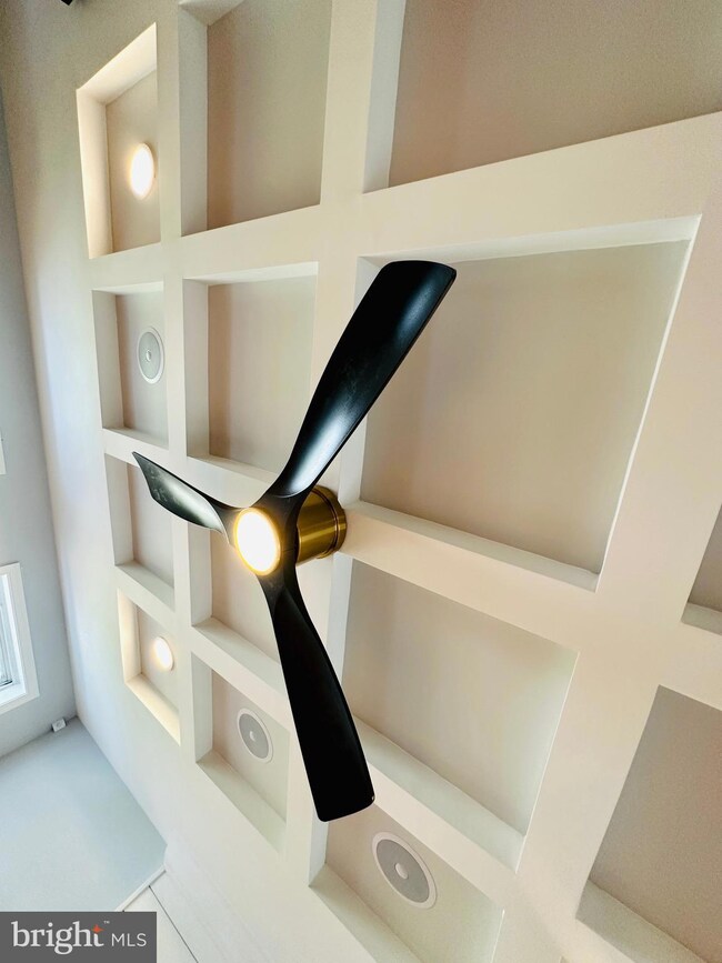 1409 Stonewood Rd, Baltimore, MD 21239 - photo 5