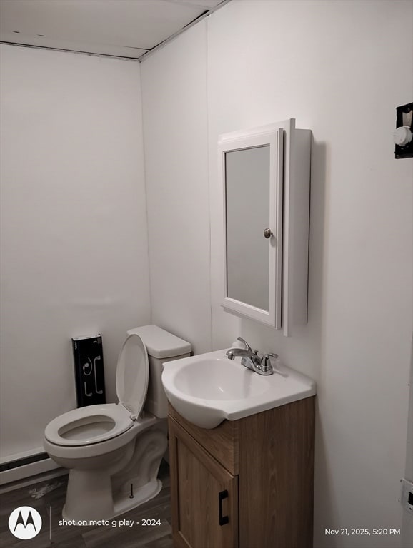 93 Pleasant St unit D, Ware, MA 01082 - photo 3