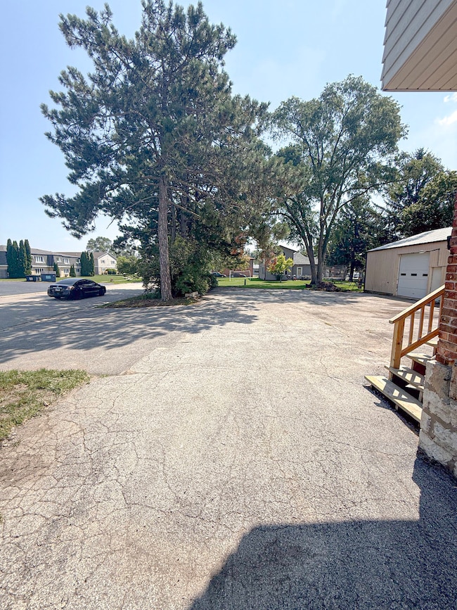 309b S Harlem Ave, Peotone, IL 60468 - photo 4