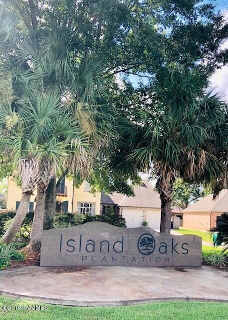 Island Oaks Plantation