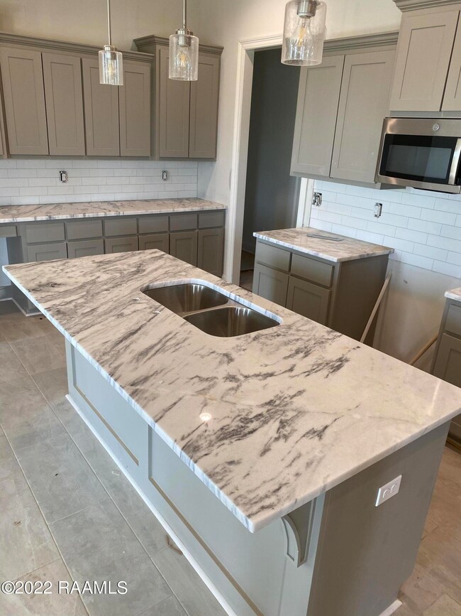 91BC8ED4-6A86-4D62-A419-CCD205CF9DC0