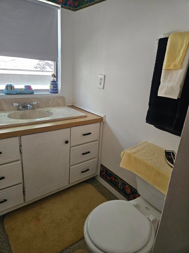 Garage apt. Bath