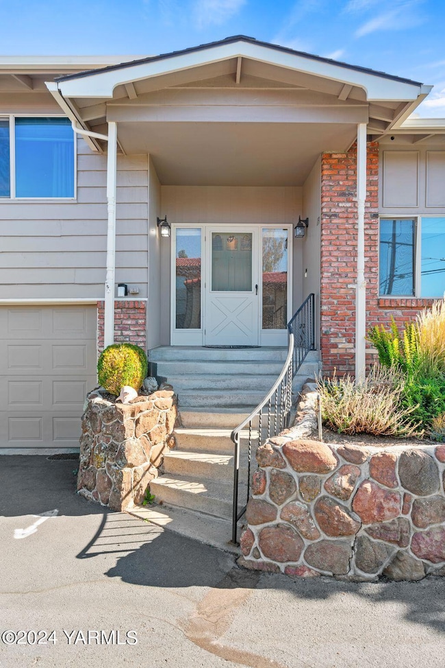 13 Crest Cir-3