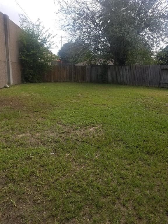 11022 Longtom Ct, Houston, TX 77086 - photo 6