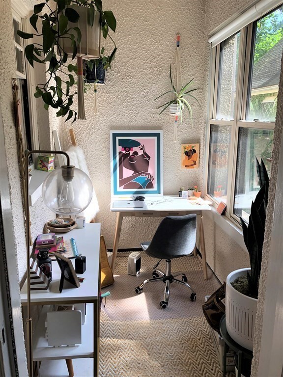 19 Agassiz St unit 4, Cambridge, MA 02140 - photo 3