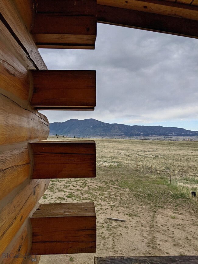 251 E Badger Ln, Butte, MT 59701 - photo 7