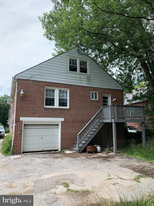 3014 Pinewood Ave, Baltimore, MD 21214 - photo 5