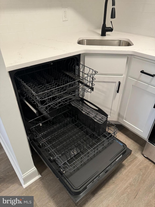 1841 Davisville Rd unit G4, Willow Grove, PA 19090 - photo 5