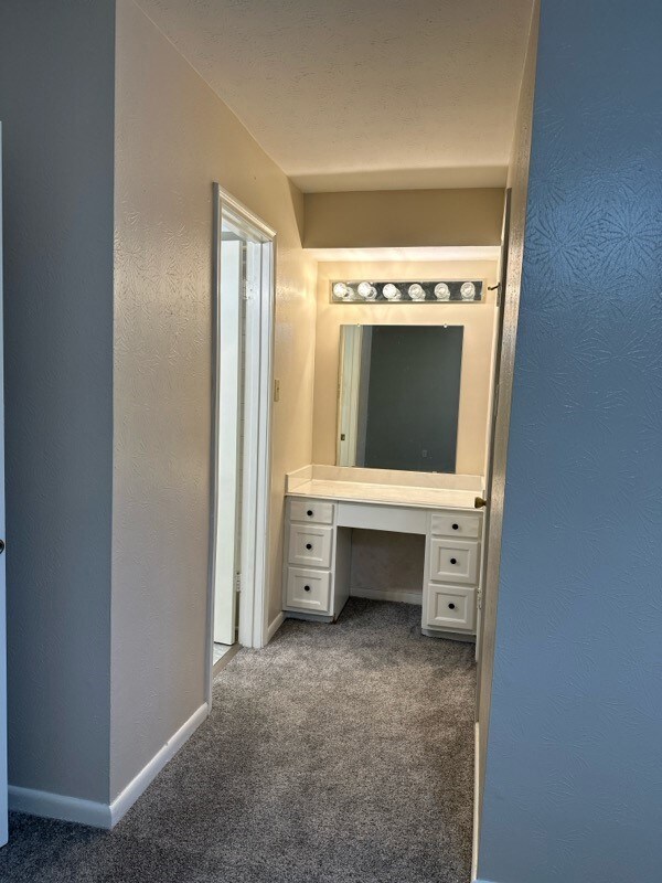 5762 Maple Hill Dr, Houston, TX 77088 - photo 5