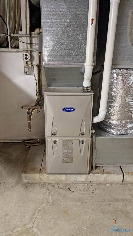 619 N Cory St, Findlay, OH 45840 - photo 5