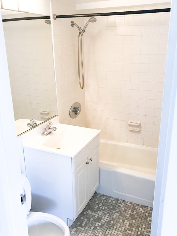 872 Mass Ave unit 807, Cambridge, MA 02139 - photo 2