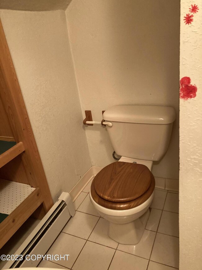 3309 Wyoming Dr unit 1, Anchorage, AK 99517 - photo 7