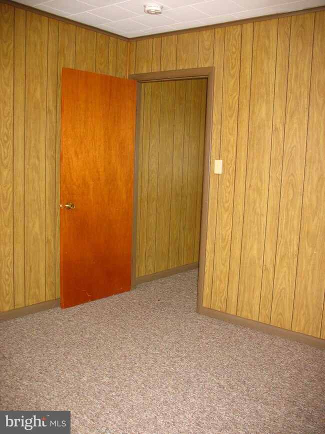 44477 Clarkes Landing Rd unit 2, Hollywood, MD 20636 - photo 2