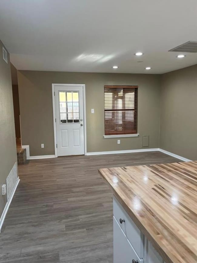 Entrance foyer featuring recessed lighting, visib