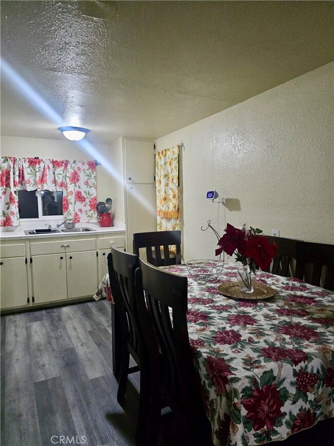 16397 S D St unit 38, Victorville, CA 92395 - photo 2