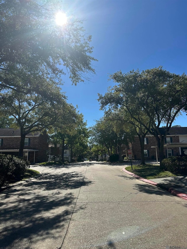 9855 Jefferson Hwy unit 9, Baton Rouge, LA 70809 - photo 2