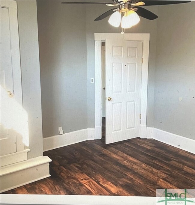 512 W 39th St, Savannah, GA 31415 - photo 4