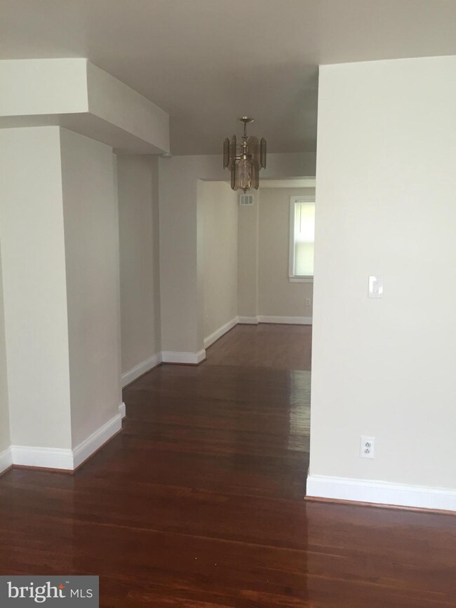 5436 C St SE, Washington, DC 20019 - photo 2