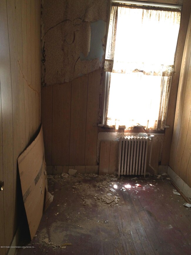 3217 Richmond Rd, Staten Island, NY 10306 - photo 7