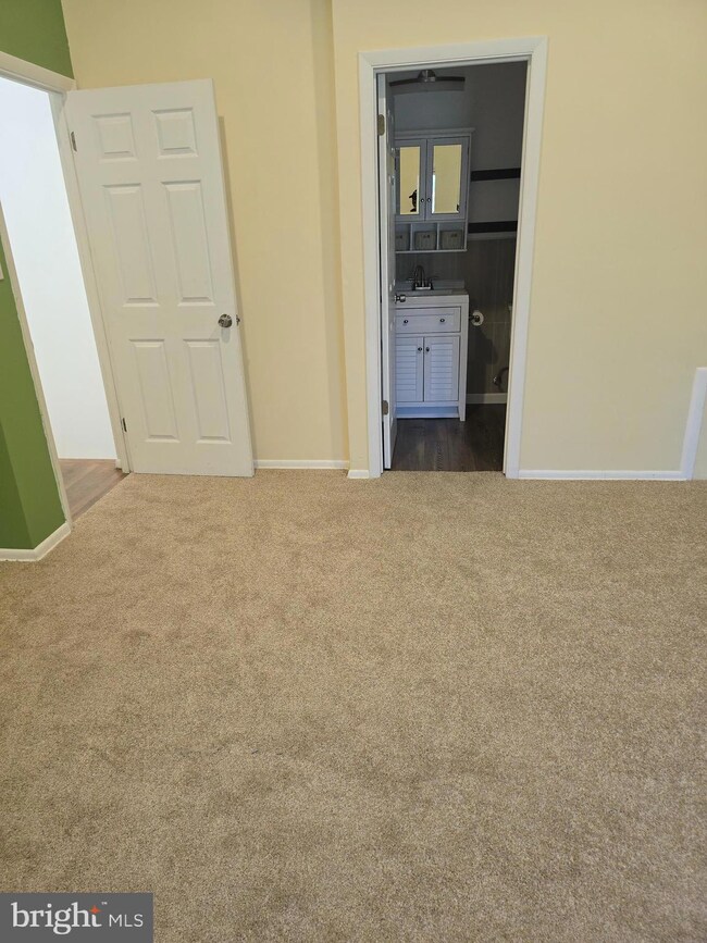 9102 Canterbury Riding, Laurel, MD 20723 - photo 5