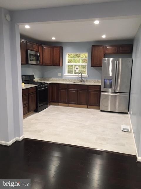 9107 5th St, Lanham, MD 20706 - photo 5