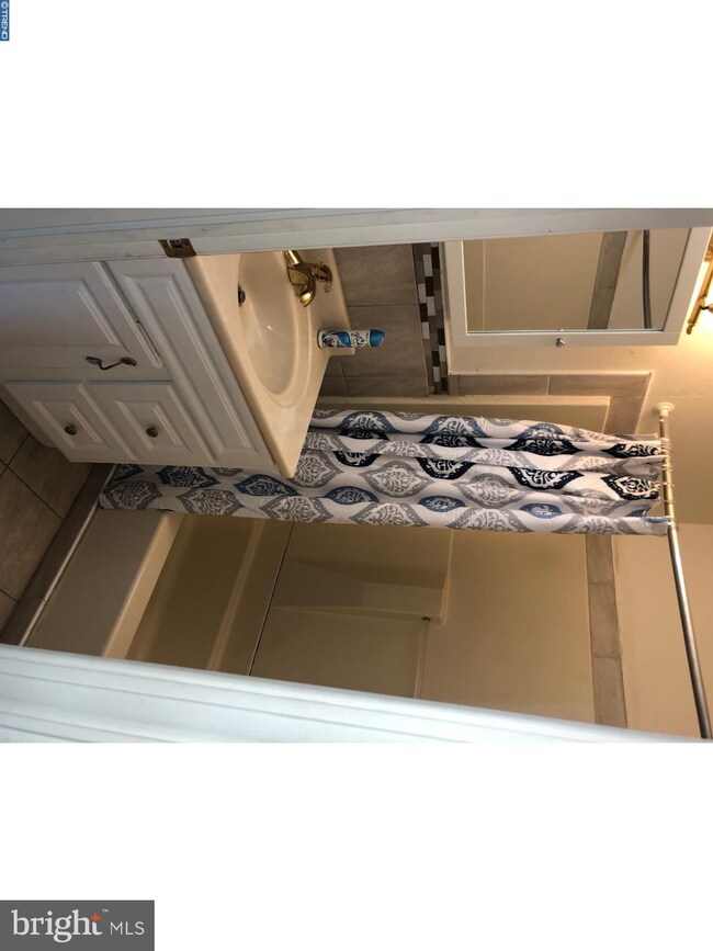 623 Lockhaven Ct, Newark, DE 19702 - photo 4