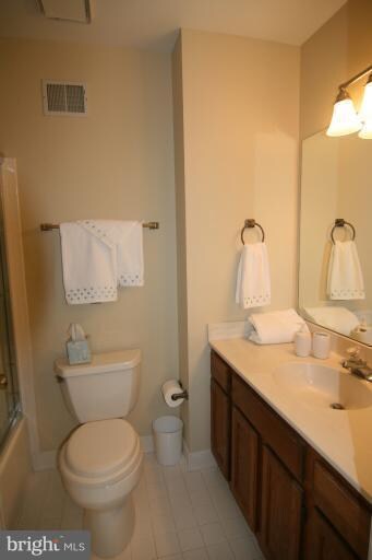 9021 Daum Ct, Springfield, VA 22153 - photo 3