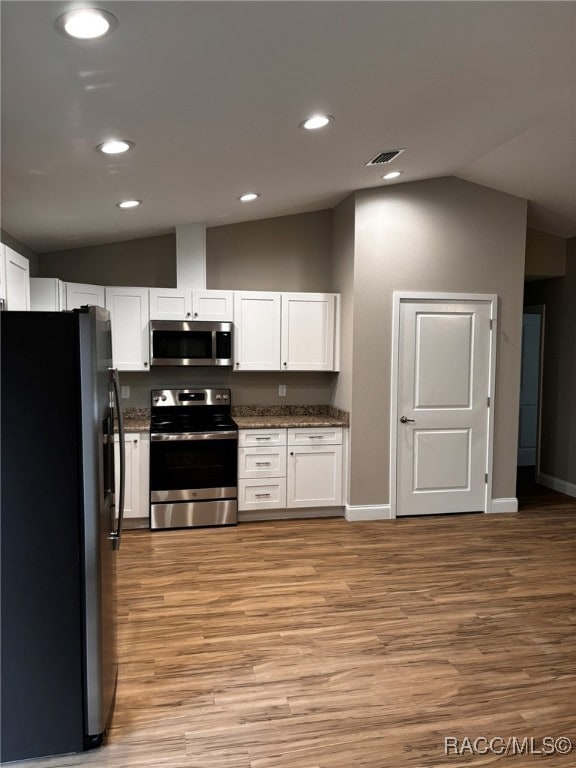 2418 Cr 451, Lake Panasoffkee, FL 33538 - photo 5