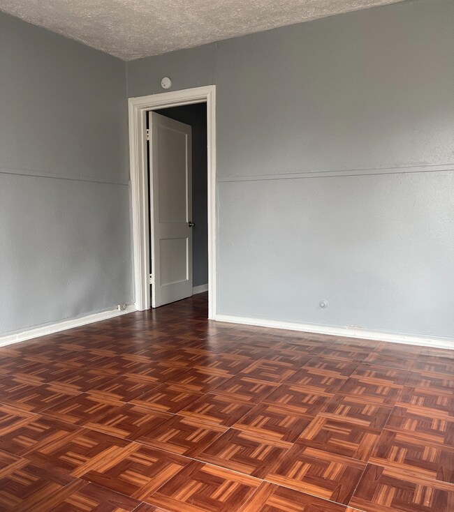 3815 Mount Pleasant St, Houston, TX 77021 - photo 2