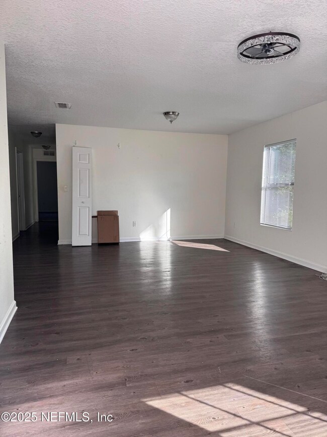 241 Pecan St, Jacksonville, FL 32211 - photo 5
