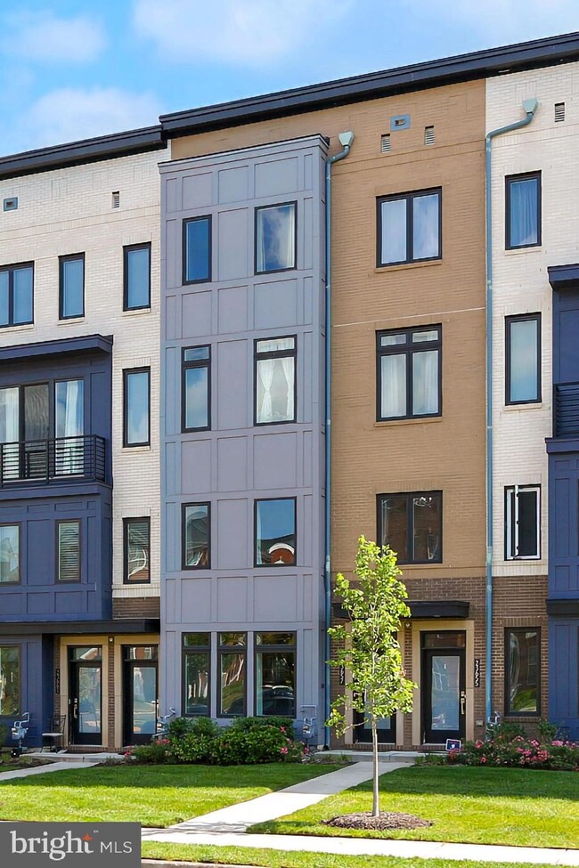 23657 Hopewell Manor Terrace, Ashburn, VA 20148 - photo 5