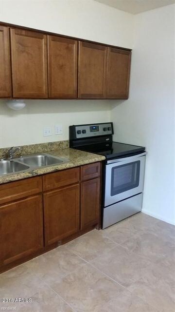 1100 N California St unit 4, Chandler, AZ 85225 - photo 4