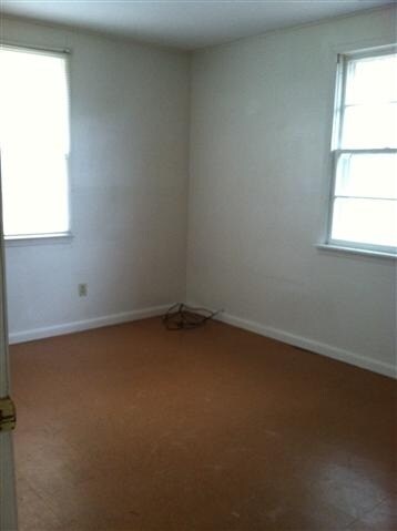 1247 Davis St, Jacksonville, NC 28540 - photo 5