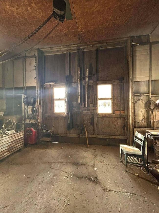 961 Stitt Ln, Mio, MI 48647 - photo 3