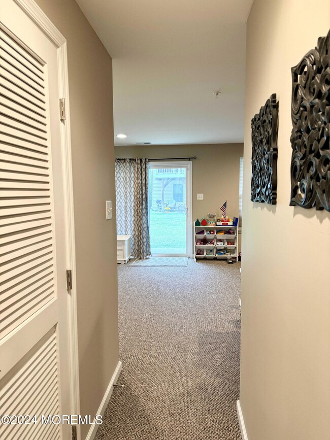 64PhillipEFrankWay_49381_5