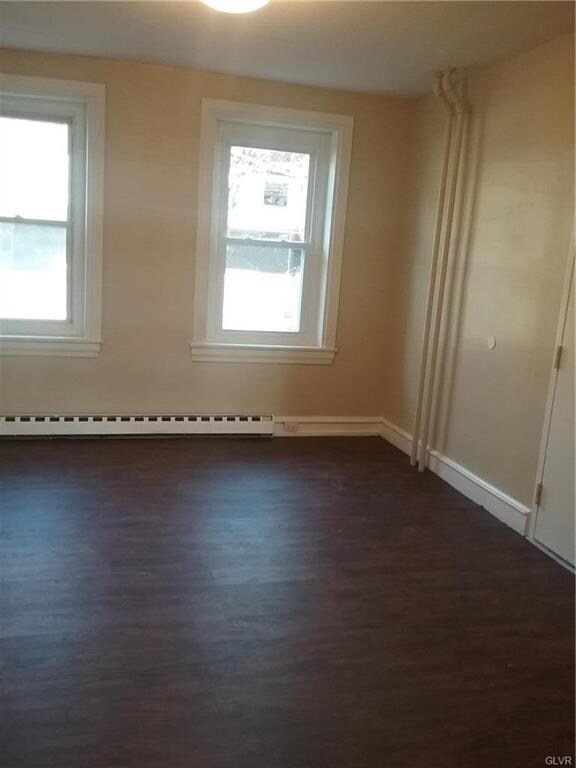 914 W Walnut St unit 1, Allentown, PA 18102 - photo 2