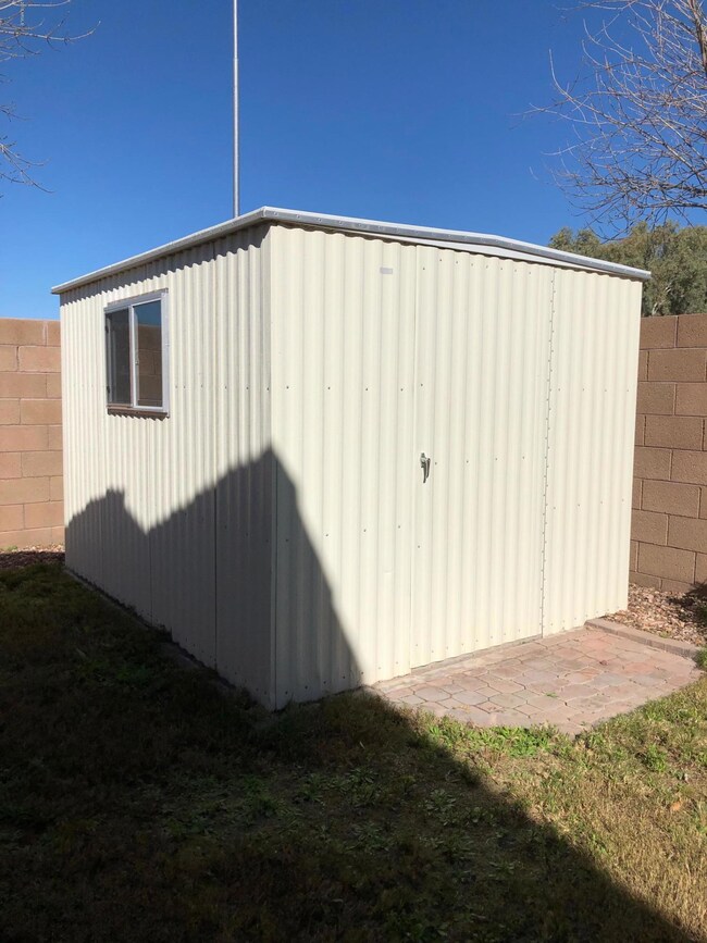 LARGE SHED